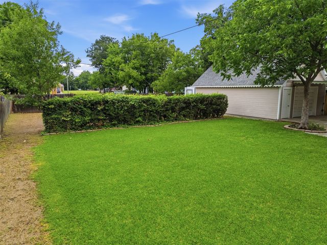 321 S Main Street, Irving, TX 75060