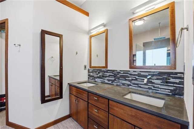 15645 W 154th Street, Olathe, KS 66062