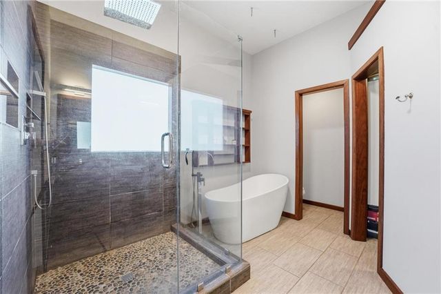 15645 W 154th Street, Olathe, KS 66062