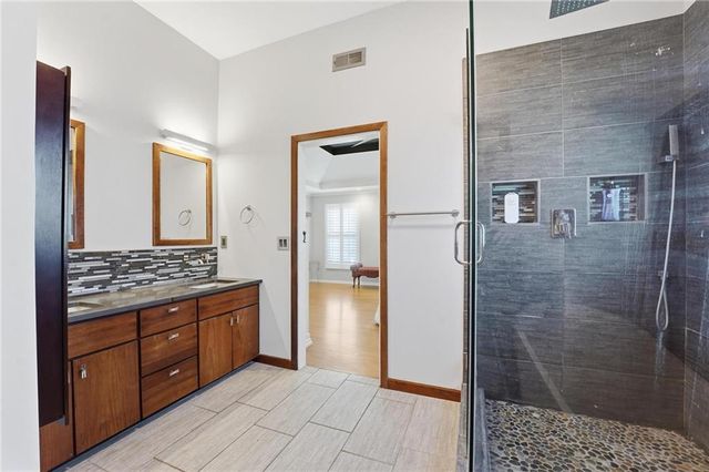 15645 W 154th Street, Olathe, KS 66062