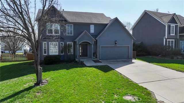 15645 W 154th Street, Olathe, KS 66062