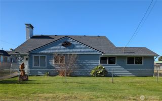 34 4th Street S, Pacific Beach, WA 98571
