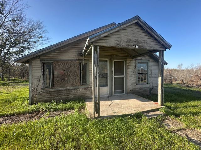 407 Iredell Road, Hico, TX 76457