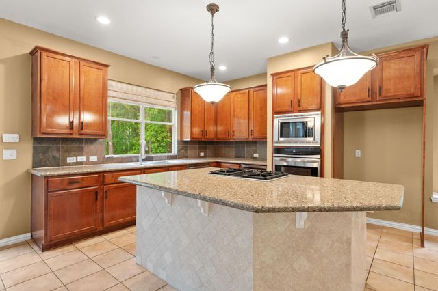 13258 Overlook Court, Conroe, TX 77302