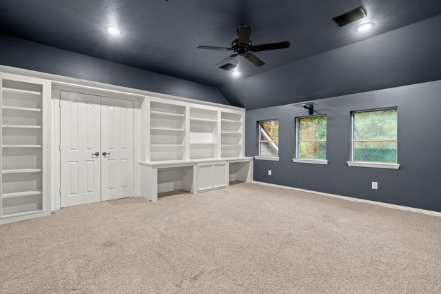 13258 Overlook Court, Conroe, TX 77302