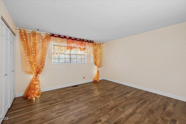 340 Miner Way, Jacksonville, OR 97530