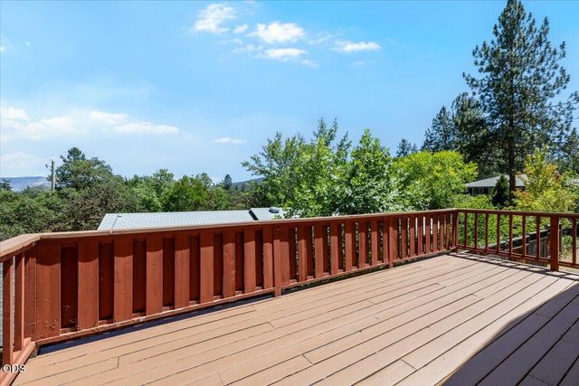 340 Miner Way, Jacksonville, OR 97530