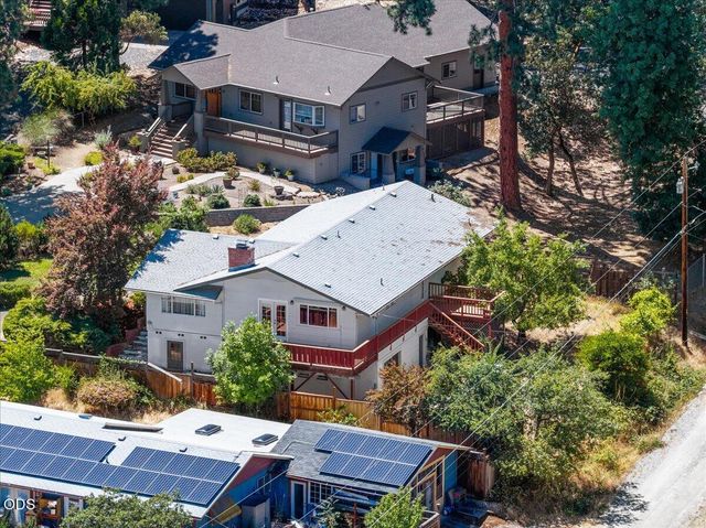 340 Miner Way, Jacksonville, OR 97530