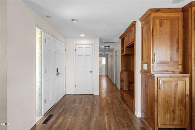 340 Miner Way, Jacksonville, OR 97530