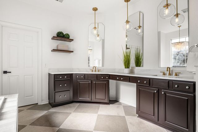 696 Hollow Circle, Coppell, TX 75019