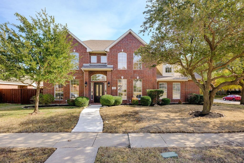 696 Hollow Circle, Coppell, TX 75019
