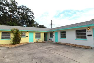 6373 GATEWAY AVENUE, Sarasota, FL 34231