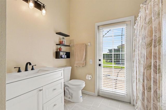25741 RISEN STAR DR, Wesley Chapel, FL 33544