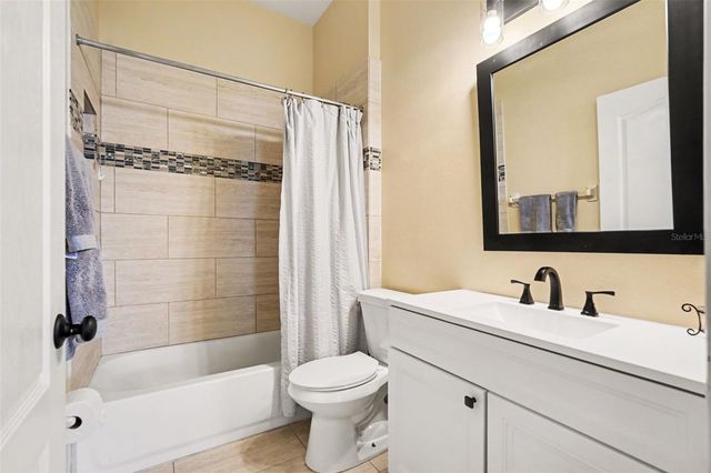 25741 RISEN STAR DR, Wesley Chapel, FL 33544