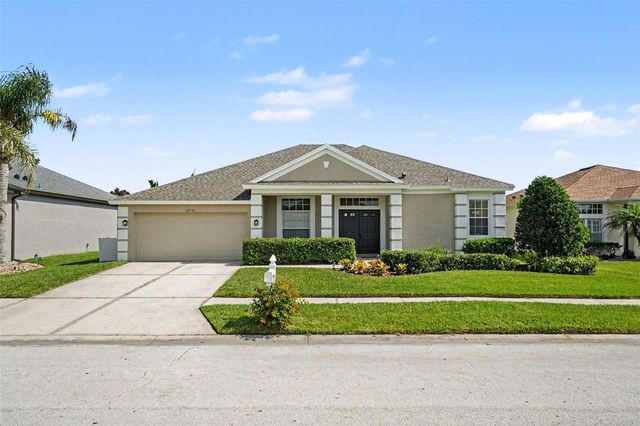 25741 RISEN STAR DR, Wesley Chapel, FL 33544