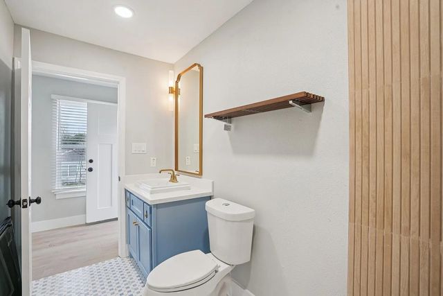 1410 Elliott Street B, Houston, TX 77023