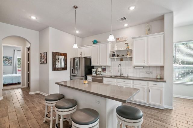 1113 San Jacinto Street, La Porte, TX 77571