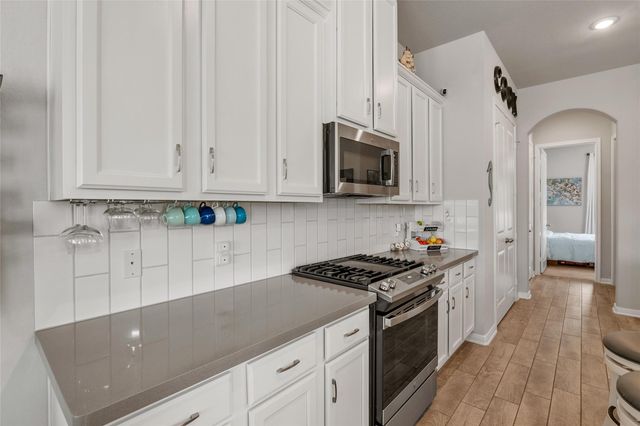 1113 San Jacinto Street, La Porte, TX 77571