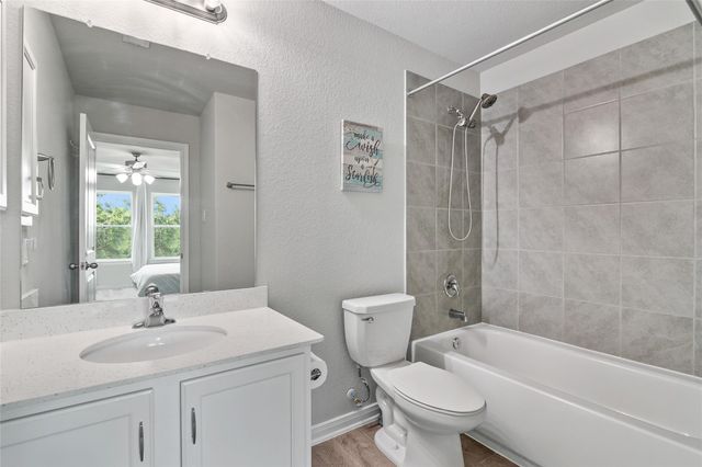 1113 San Jacinto Street, La Porte, TX 77571