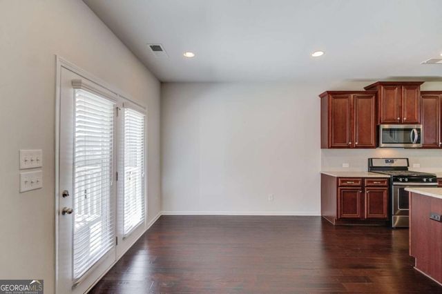 385 Broadmoor Drive, Braselton, GA 30517