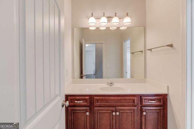 385 Broadmoor Drive, Braselton, GA 30517