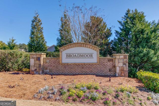 385 Broadmoor Drive, Braselton, GA 30517
