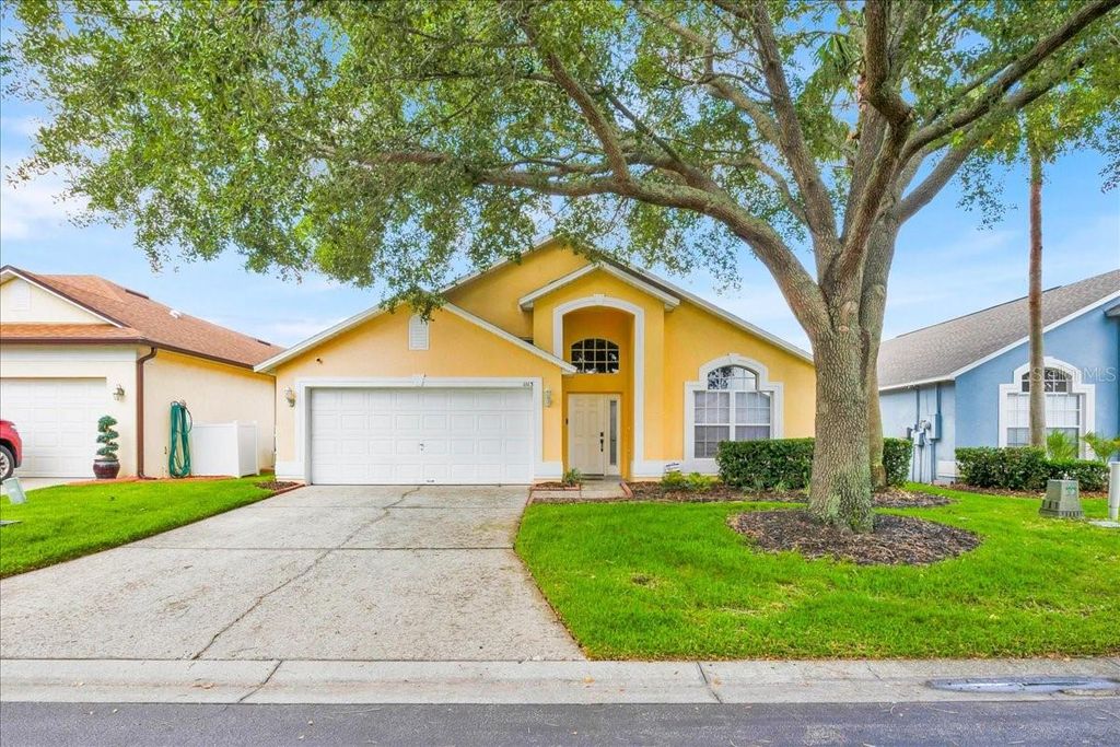 1113 CASTERTON CIRCLE, Davenport, FL 33897