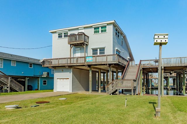 306 Galleon Drive, Freeport, TX 77541