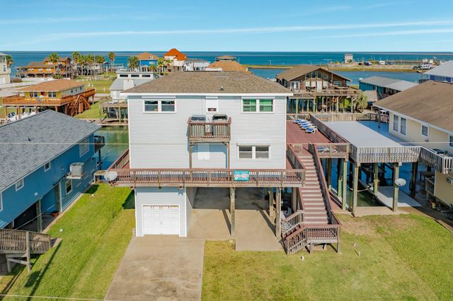 306 Galleon Drive, Freeport, TX 77541