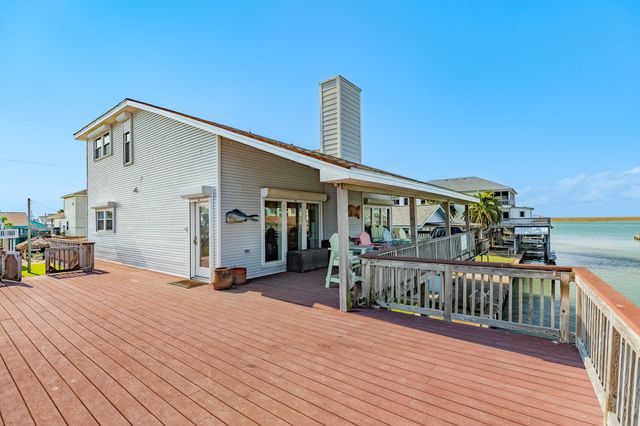 306 Galleon Drive, Freeport, TX 77541