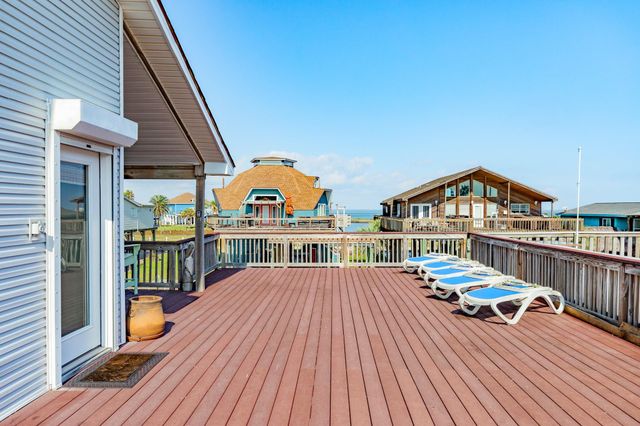 306 Galleon Drive, Freeport, TX 77541