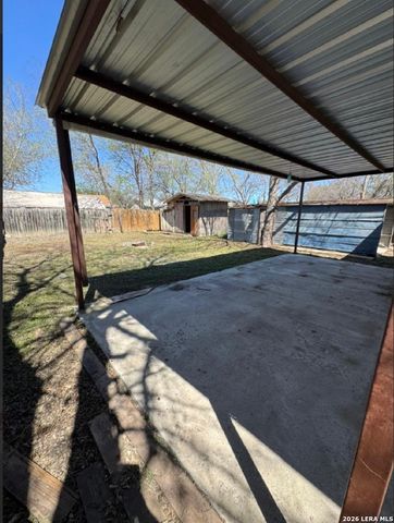 125 SMALLWOOD DR, San Antonio, TX 78210