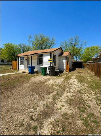 125 SMALLWOOD DR, San Antonio, TX 78210