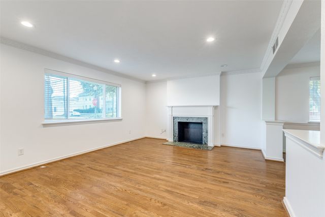 6201 Worth Street, Dallas, TX 75214