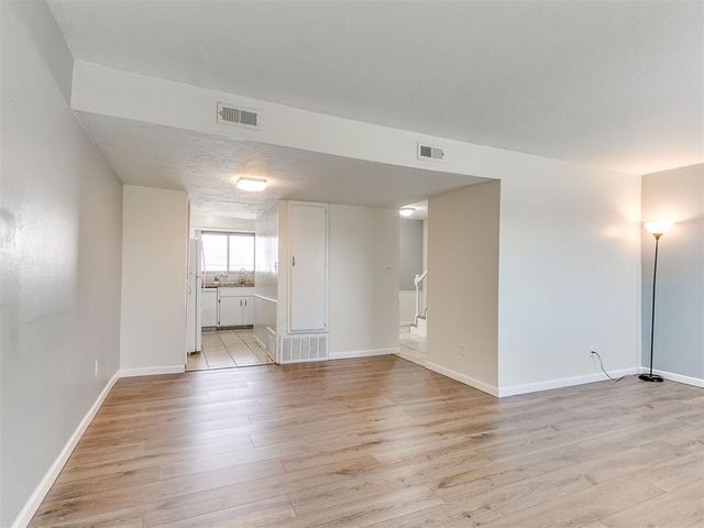 206 Jason Drive, Norman, OK 73071