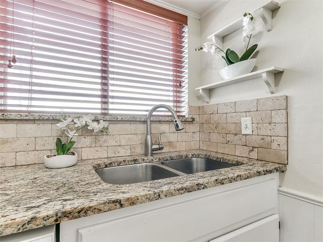 206 Jason Drive, Norman, OK 73071