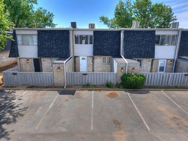 206 Jason Drive, Norman, OK 73071