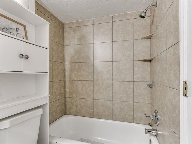206 Jason Drive, Norman, OK 73071