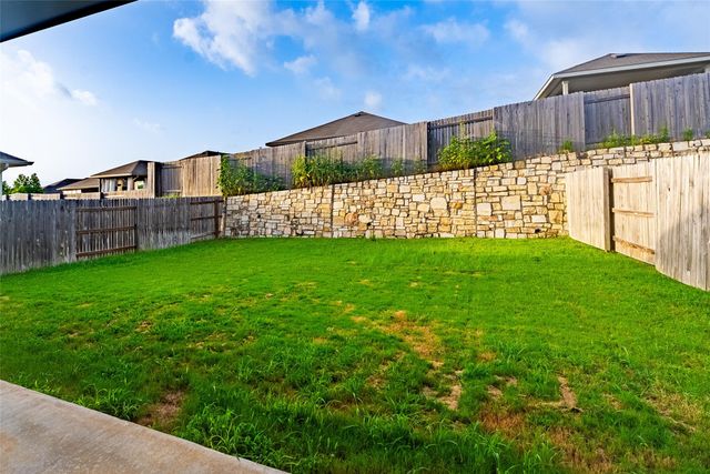 6413 Night Chinook DR, Buda, TX 78610