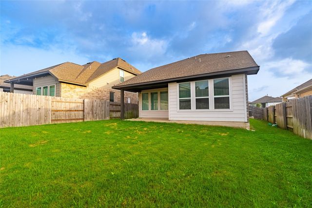6413 Night Chinook DR, Buda, TX 78610