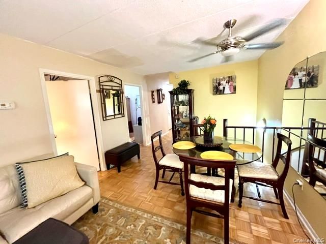 6809 242nd Street 33A, Little Neck, NY 11362