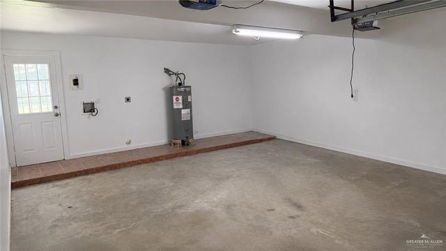 2221 Whitewing Avenue, Mcallen, TX 78501