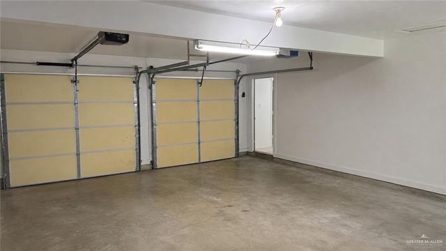 2221 Whitewing Avenue, Mcallen, TX 78501