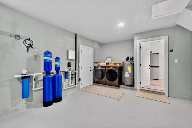 2575 GRANADA CIRCLE E, St Petersburg, FL 33712