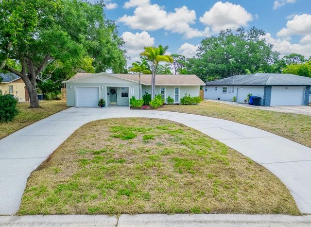 2575 GRANADA CIRCLE E, St Petersburg, FL 33712