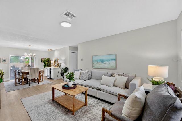 2575 GRANADA CIRCLE E, St Petersburg, FL 33712