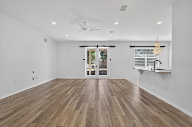 611 CURLY FERN LANE, Deland, FL 32720