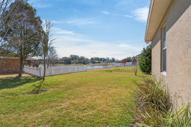 611 CURLY FERN LANE, Deland, FL 32720