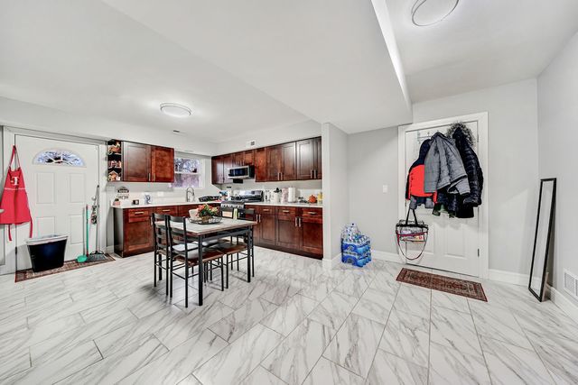 3315 W 161st Street, Markham, IL 60428