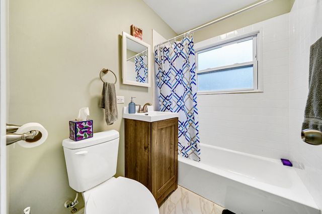 3315 W 161st Street, Markham, IL 60428